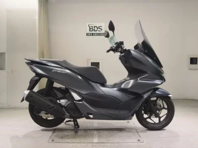 Honda PCX125-4