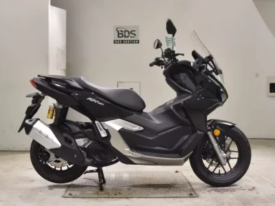 Honda ADV160