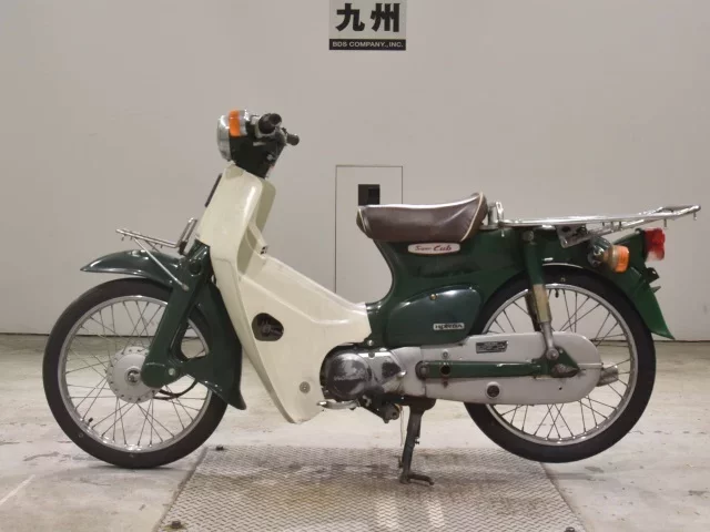 Honda C50