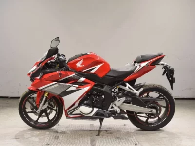 Honda CBR250RR-2 SHO LOUIS NOT EQUIPPED