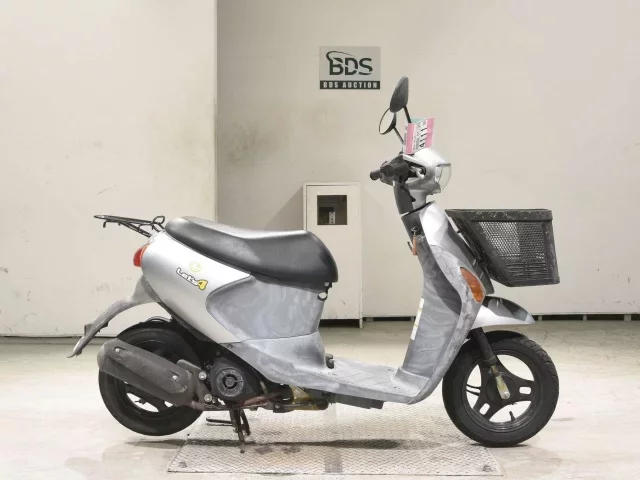 Suzuki LET S4