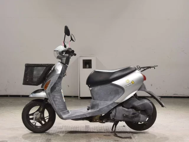 Suzuki LET S4