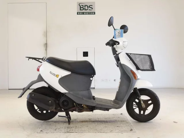 Suzuki LET S4