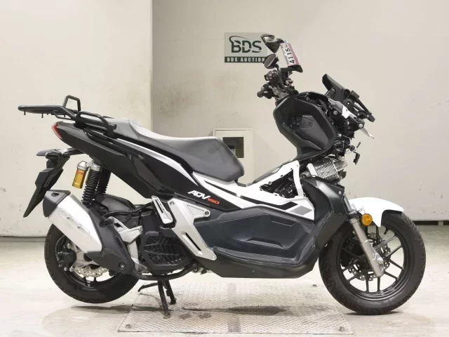 Honda ADV150