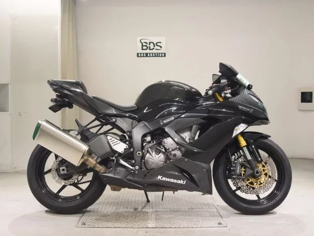 Kawasaki ZX-6RA лот № 7665 оценка 4  с аукциона в Японии