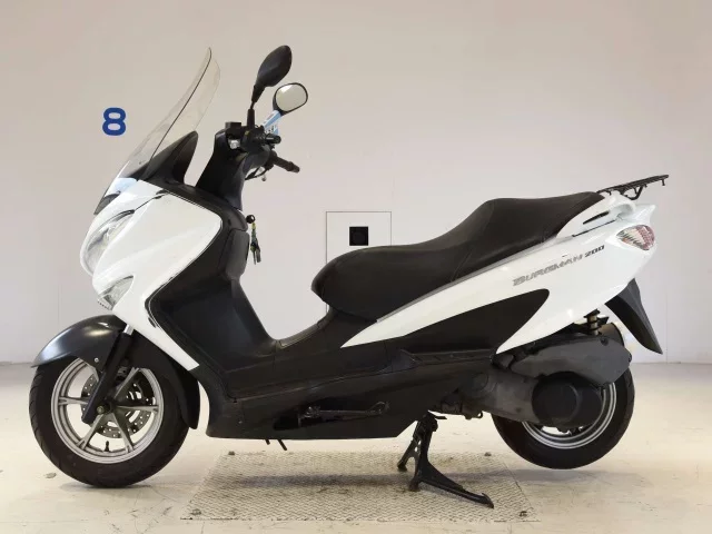 Suzuki BURGMAN200