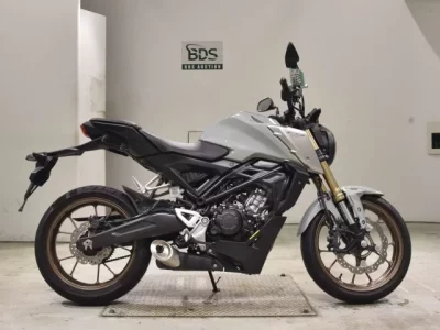 Honda CB125R-2