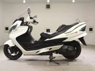 Suzuki SKYWAVE 250M  с аукциона в Японии