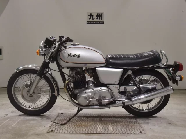 Other NOTE N COMMAND 850