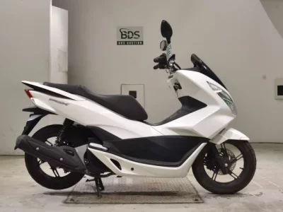 Honda PCX125-2
