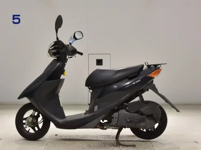 Suzuki ADDRESS V50