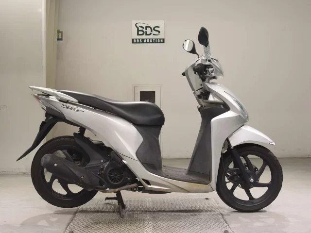 Honda DIO110-2