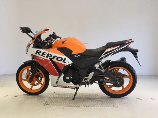 Honda CBR250R ABS