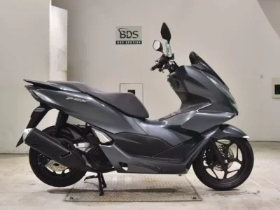 Honda PCX125-4