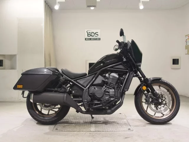 Honda REBEL 1100TD лот № 5277 оценка 8  с аукциона в Японии