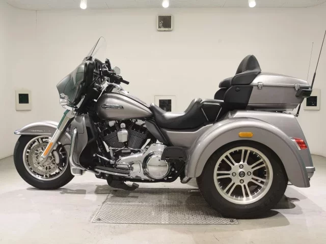 Harley-Davidson HARLEYFLHTCUTG1690