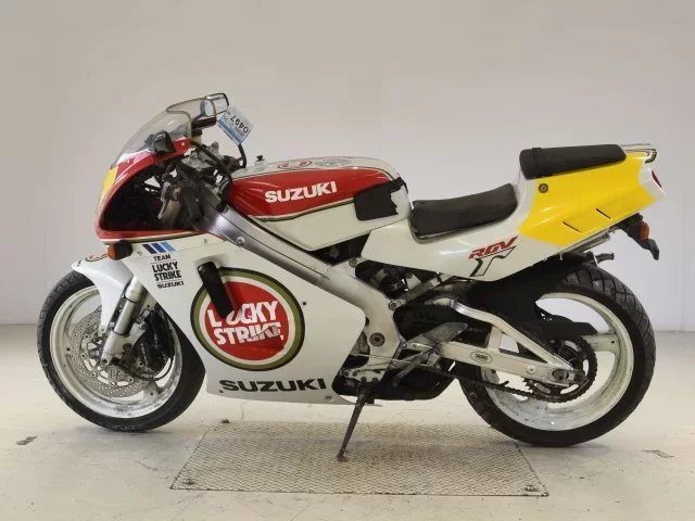 Suzuki RGV250