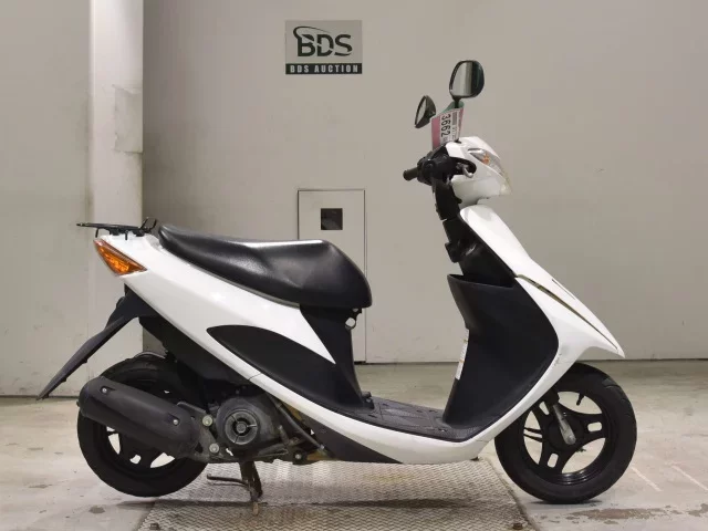 Suzuki ADDRESS V50