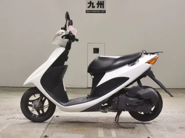 Suzuki ADDRESS V50