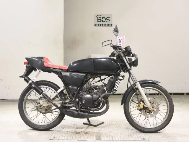 Yamaha RZ50-2
