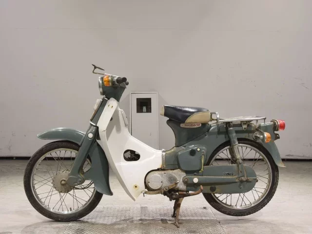 Honda C50