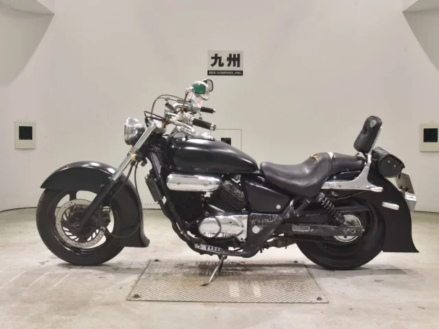 Honda MAGNA 250