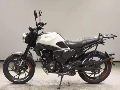 Honda CBF190R