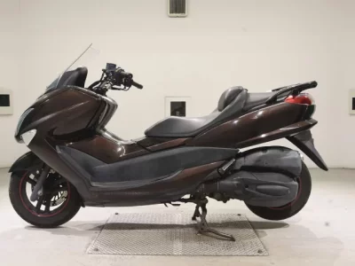 Yamaha MAJESTY 250-4  с аукциона в Японии