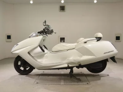 Yamaha MAXAM250  с аукциона в Японии