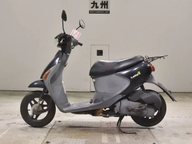Suzuki LET S4