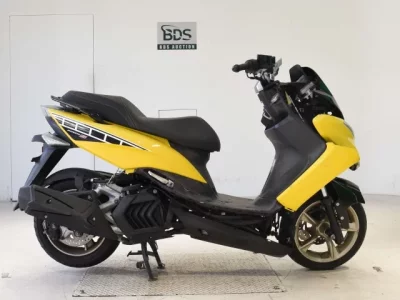 Yamaha MAJESTY 155S