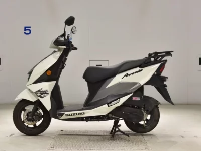 Suzuki AVENIS 125-2