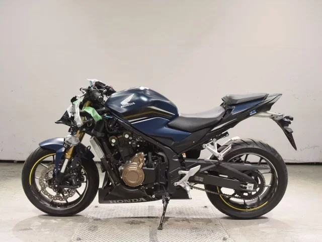 Honda CBR400R-2