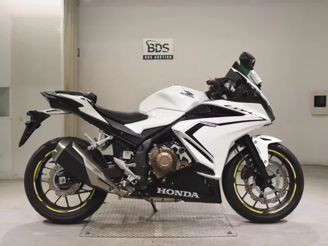 Honda CBR400R-2 лот № 5284 оценка 4  с аукциона в Японии