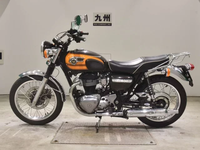 Kawasaki W800