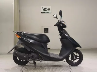 Suzuki ADDRESS V50-3