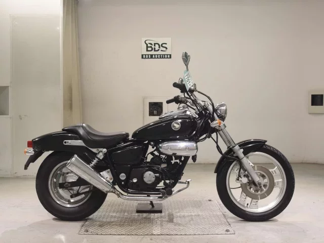Honda MAGNA 50