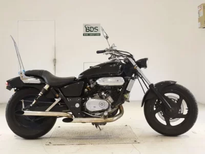 Honda MAGNA 250