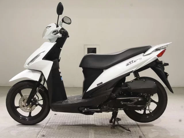 Suzuki ADDRESS110-2