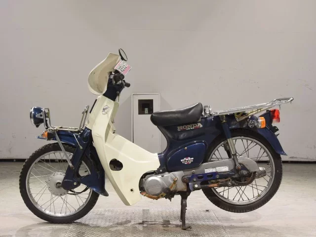 Honda C50