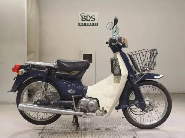 Honda C90