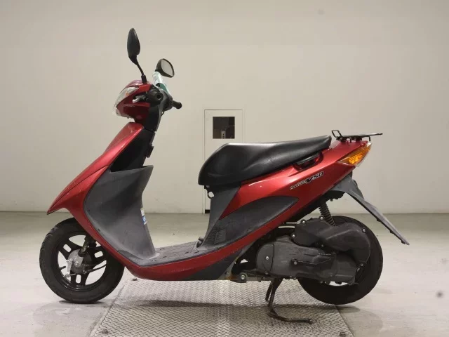 Suzuki ADDRESS V50-3