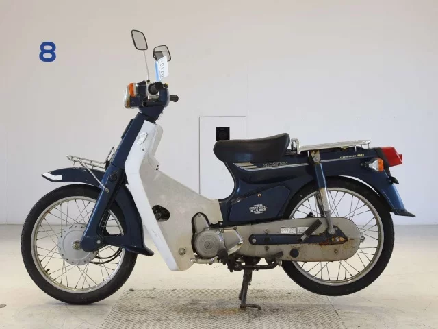 Honda C90