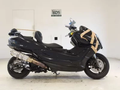 Yamaha MAJESTY 250-4
