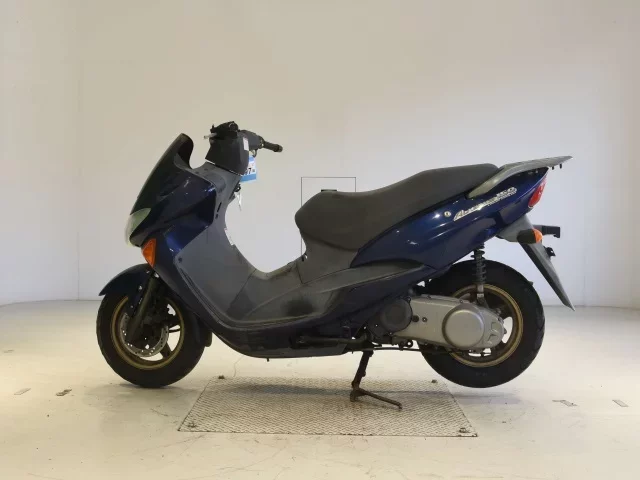 Suzuki ABENIS150
