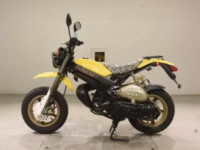 Suzuki TR50S-2