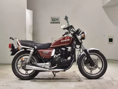 Suzuki GSX250