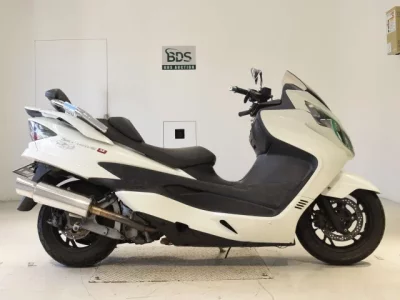 Suzuki SKYWAVE 250M