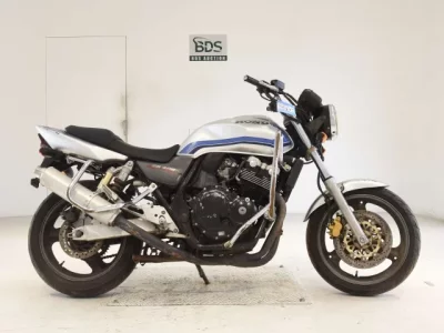 Honda CB400SFVK SHO LOUIS NOT EQUIPPED