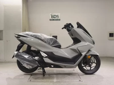 Honda PCX125-4